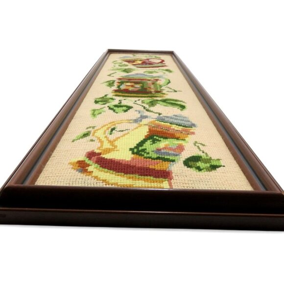 BEER STEIN Needlepoint Art in Brown Wood Frame Wall Decor Vintage 30" - Picture 4 of 9